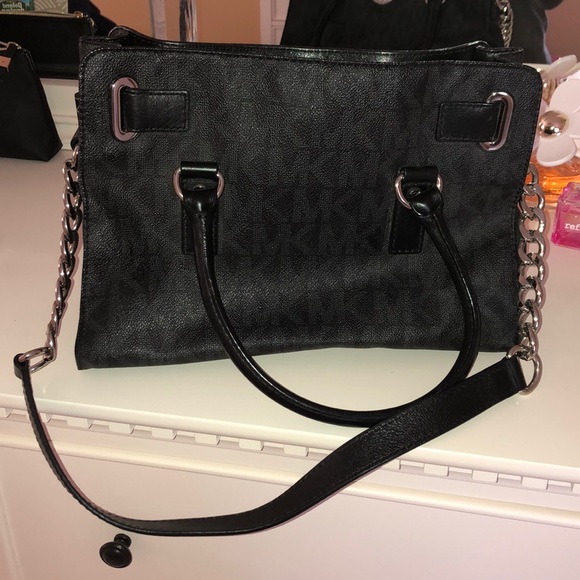 LIKE NEW Authentic Michael Kors Bag - Picture 3 of 7
